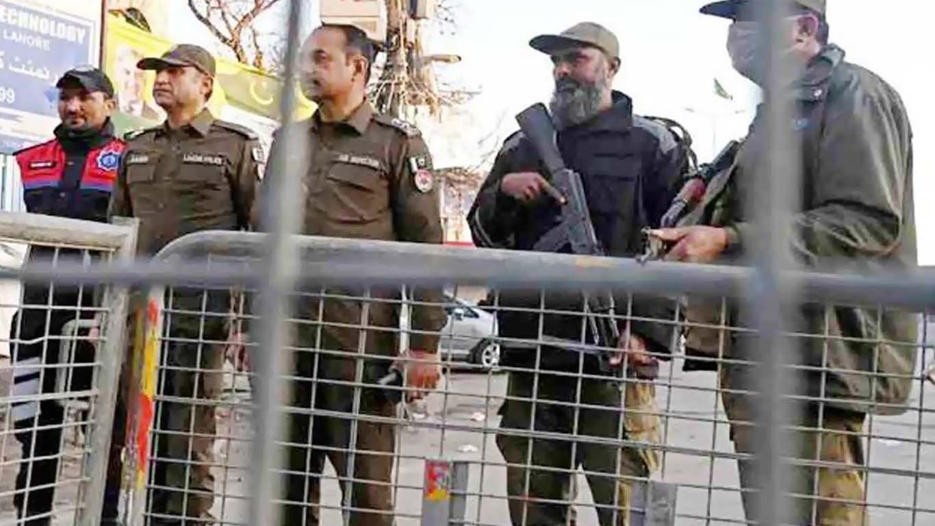 پنجاب:محرم الحرام کیلئے سخت سکیورٹی پلان، ایک لاکھ سے زائد اہلکار تعینات