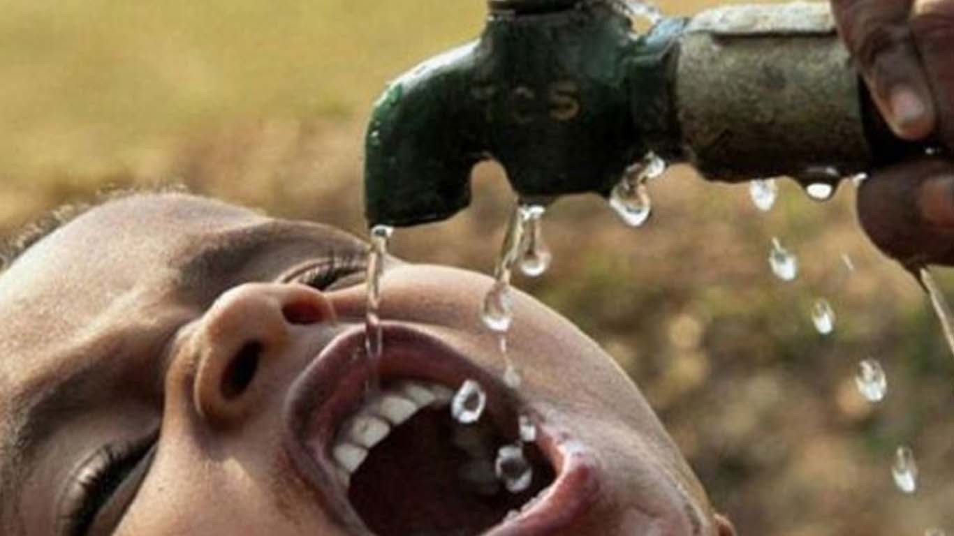 کراچی میں پانی اور گیس کا بحران سنگین ہوگیا