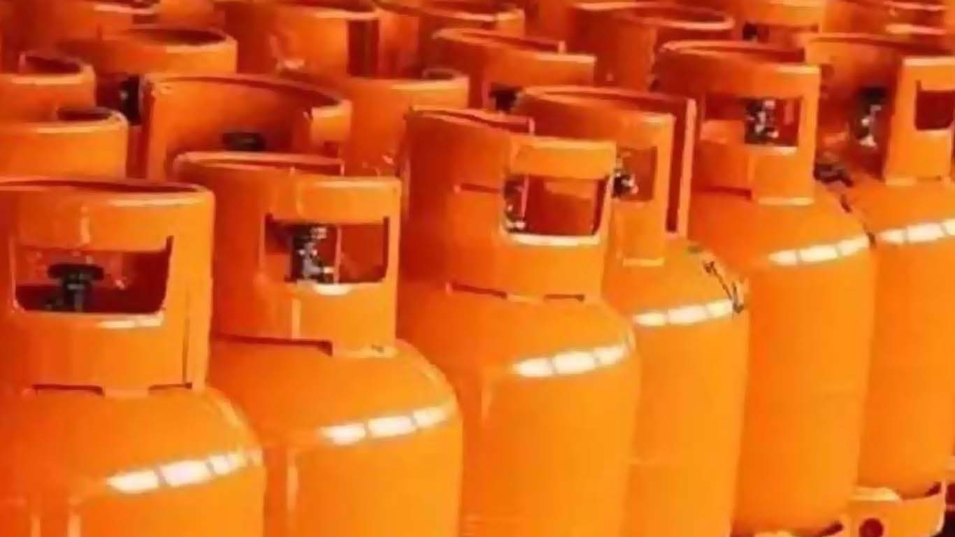 ایل پی جی کی قیمتوں نے شہریوں کی چیخیں نکال دیں