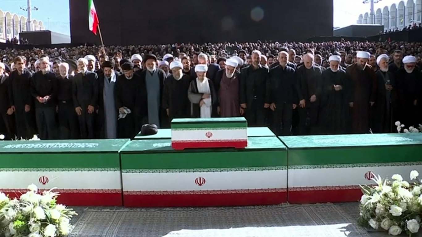 ایرانی سپریم لیڈر شہید آیت اللہ سید علی خامنہ ای کی نماز جنازہ ادا کردی گئی