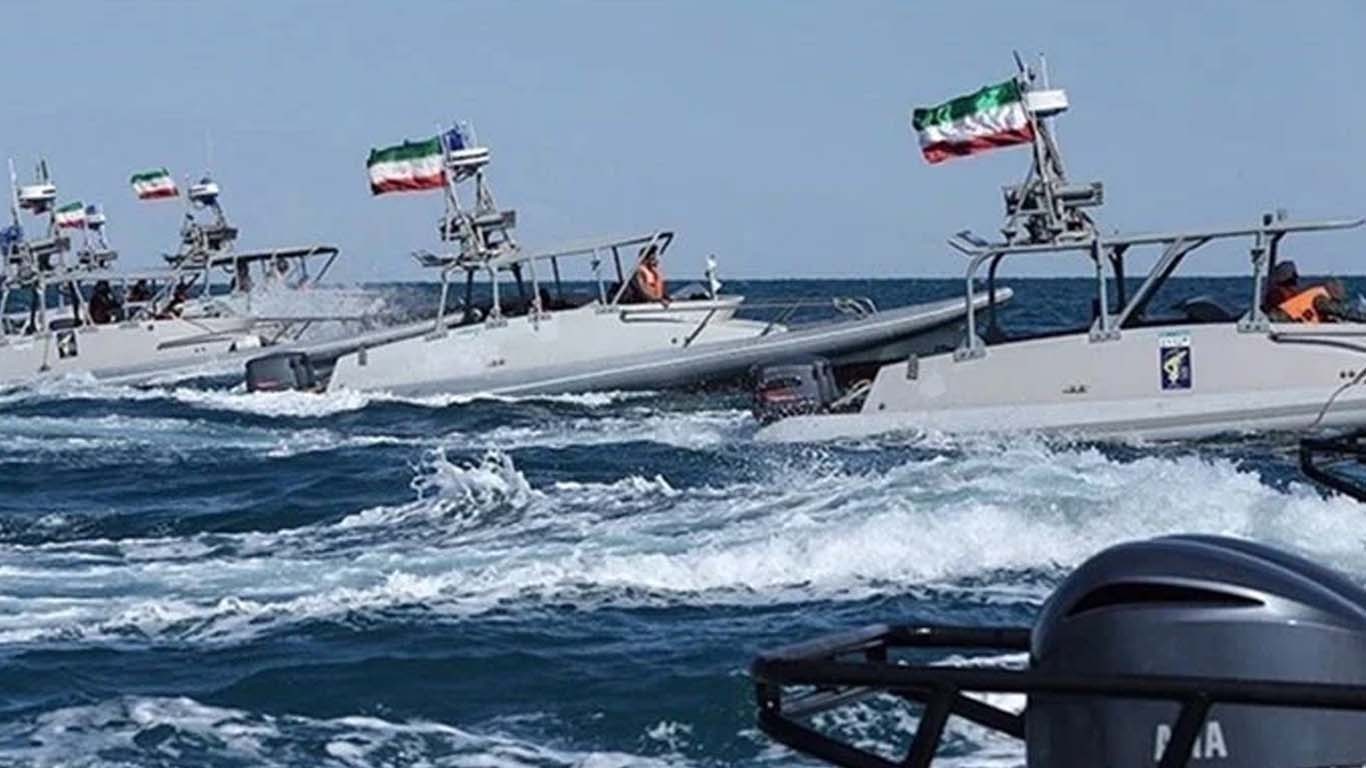 آبنائے ہرمز ایران کی مرضی کے بغیر نہیں کھلے گی، ابراہیم عزیزی