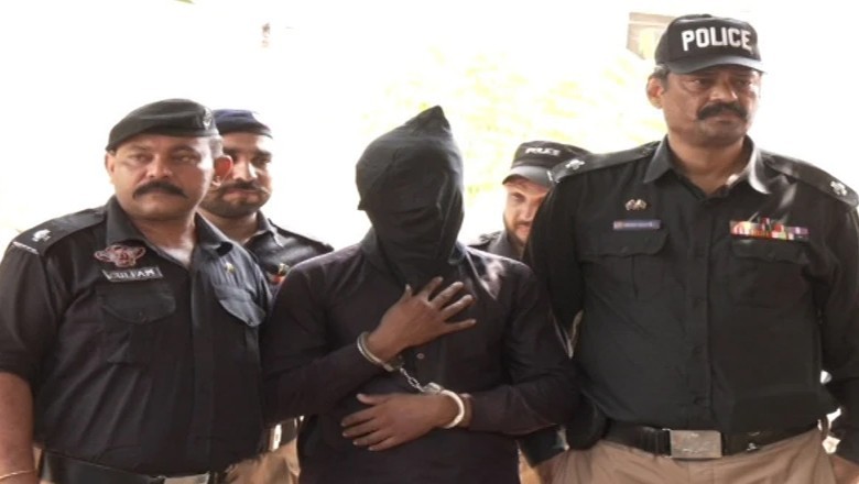 کراچی میں ماں اور تین بچوں کو قتل کرنے کا ملزم مبینہ پولیس مقابلے میں مارا گیا