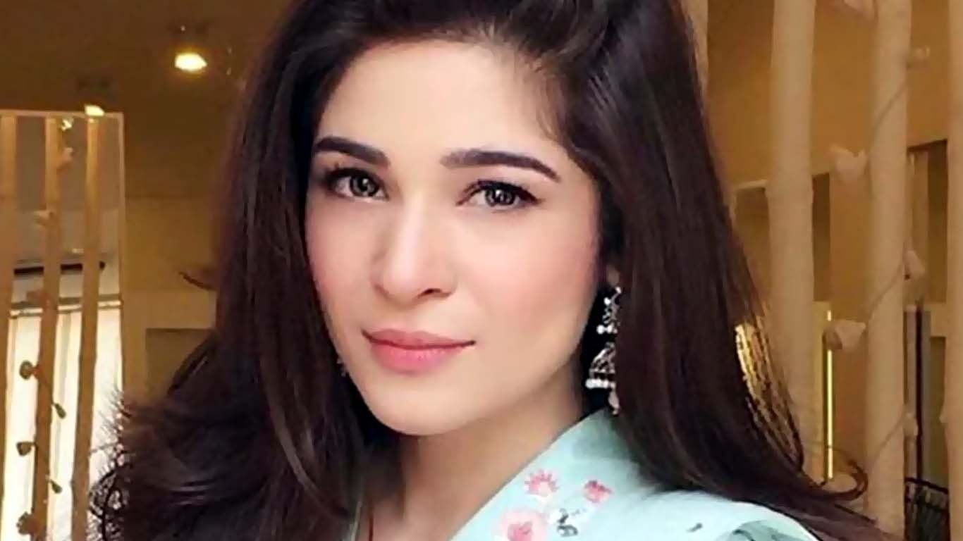 عائشہ عمر جنسی تشدد کا نشانہ بننے والی خواتین کے حق میں بول پڑیں