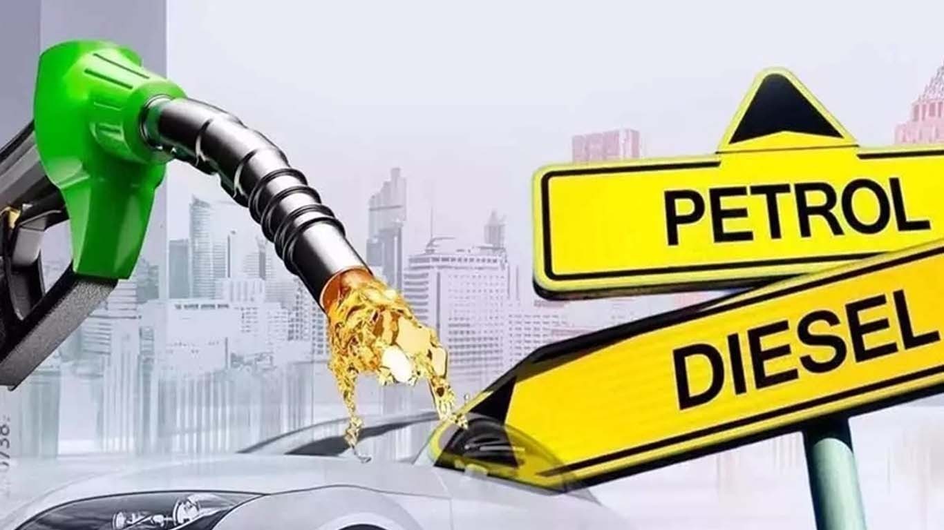 حکومت نے پیٹرول کی قیمت میں اضافہ، ڈیزل کی قیمت میں کمی کردی