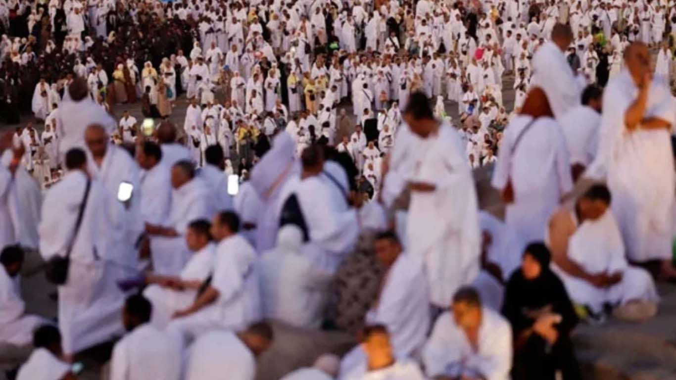 حج و عمرہ زائرین کی گردن توڑ بخار کی ویکسین دگنی قیمت پر فروخت کیے جانیکا انکشاف
